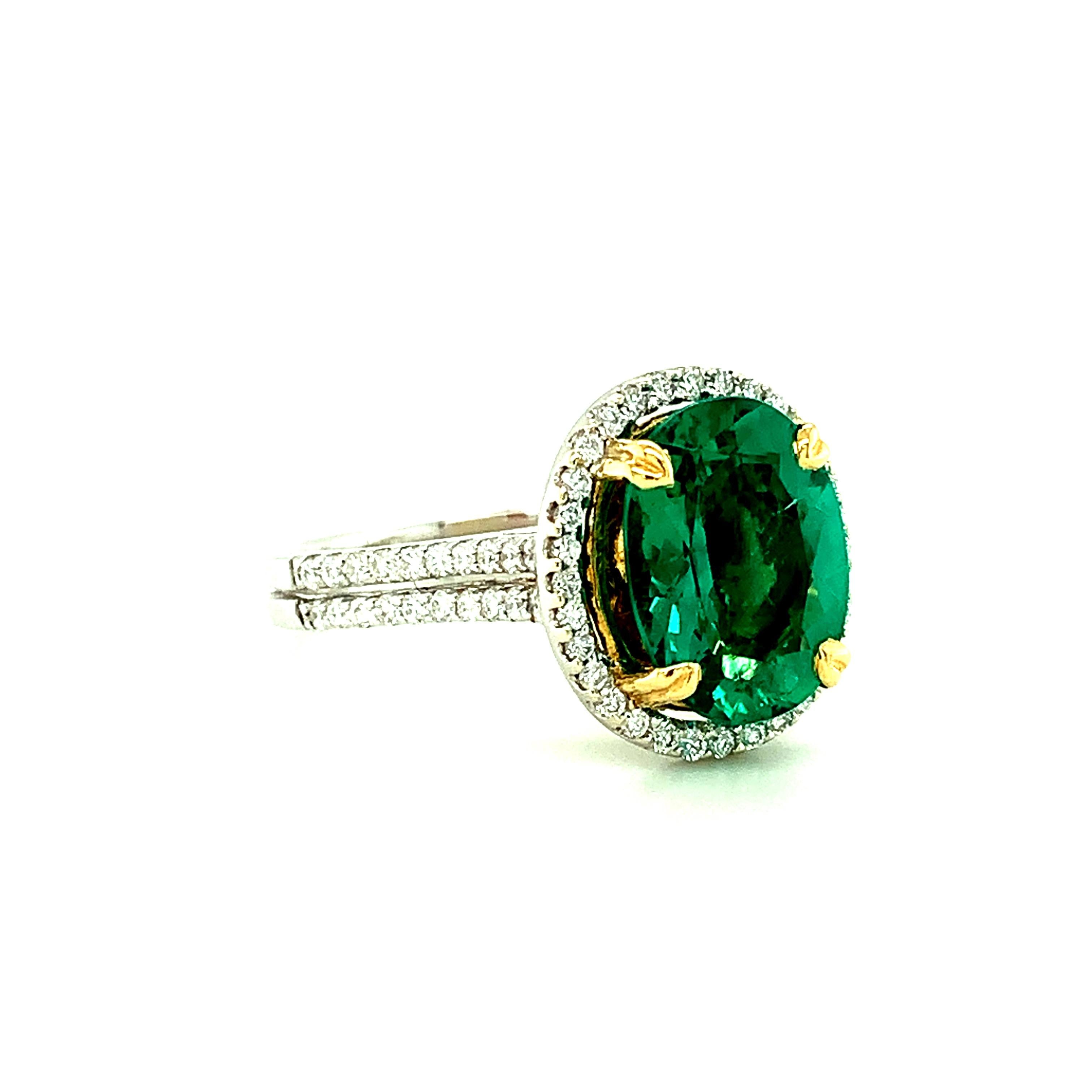 Artisan GIA Certified 2.52 Carat Emerald and Diamond Halo Cocktail Ring in 18k Gold For Sale