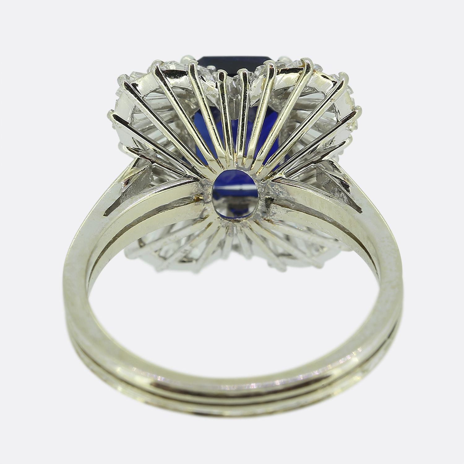 2,55 Karat Saphir und Diamant Ballerina-Ring (Baguette-Treppenschliff) im Angebot