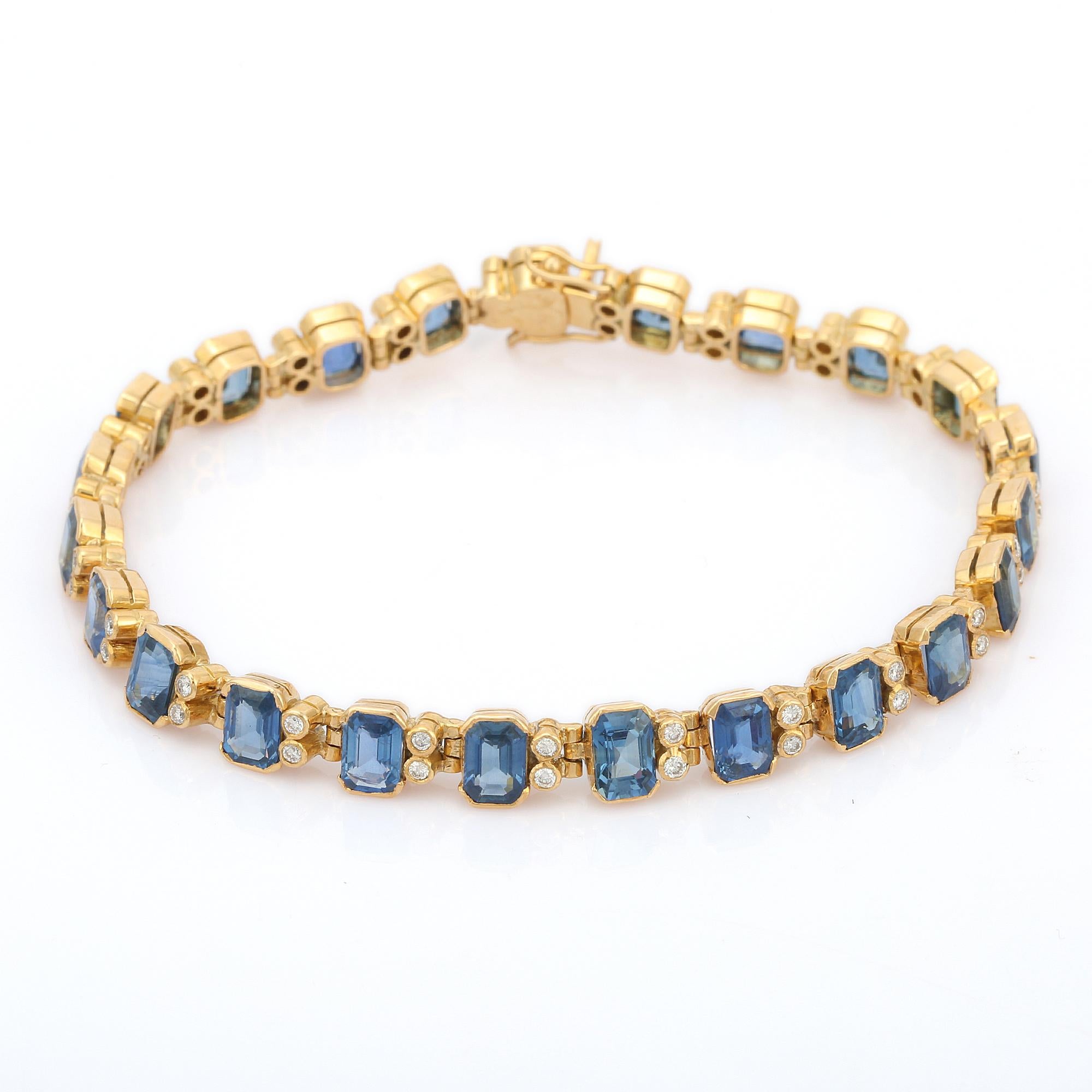 25.5 Carat Sapphire and Diamond Bezel Set Tennis Bracelet in 18K Yellow Gold For Sale 4