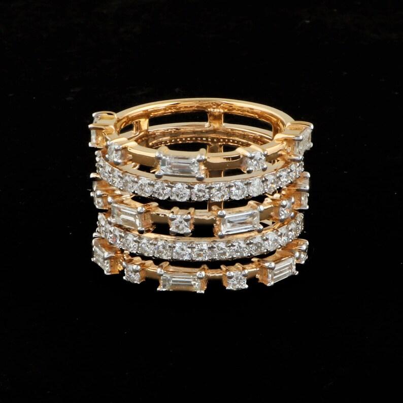 Modern 2.55 Carats Baguette Diamond 14K Gold Ring For Sale