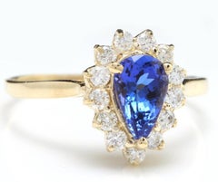 2.55 Carat Natural Splendid Tanzanite and Diamond 14K Solid Yellow Gold Ring