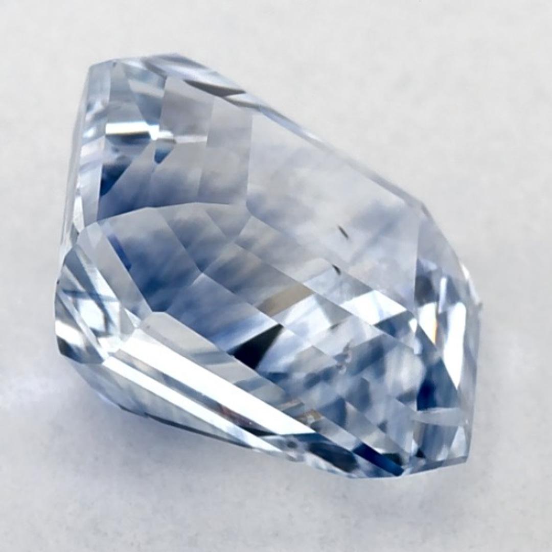 Pierre précieuse taille radiant saphir bleu 2.55 carats en vente 2