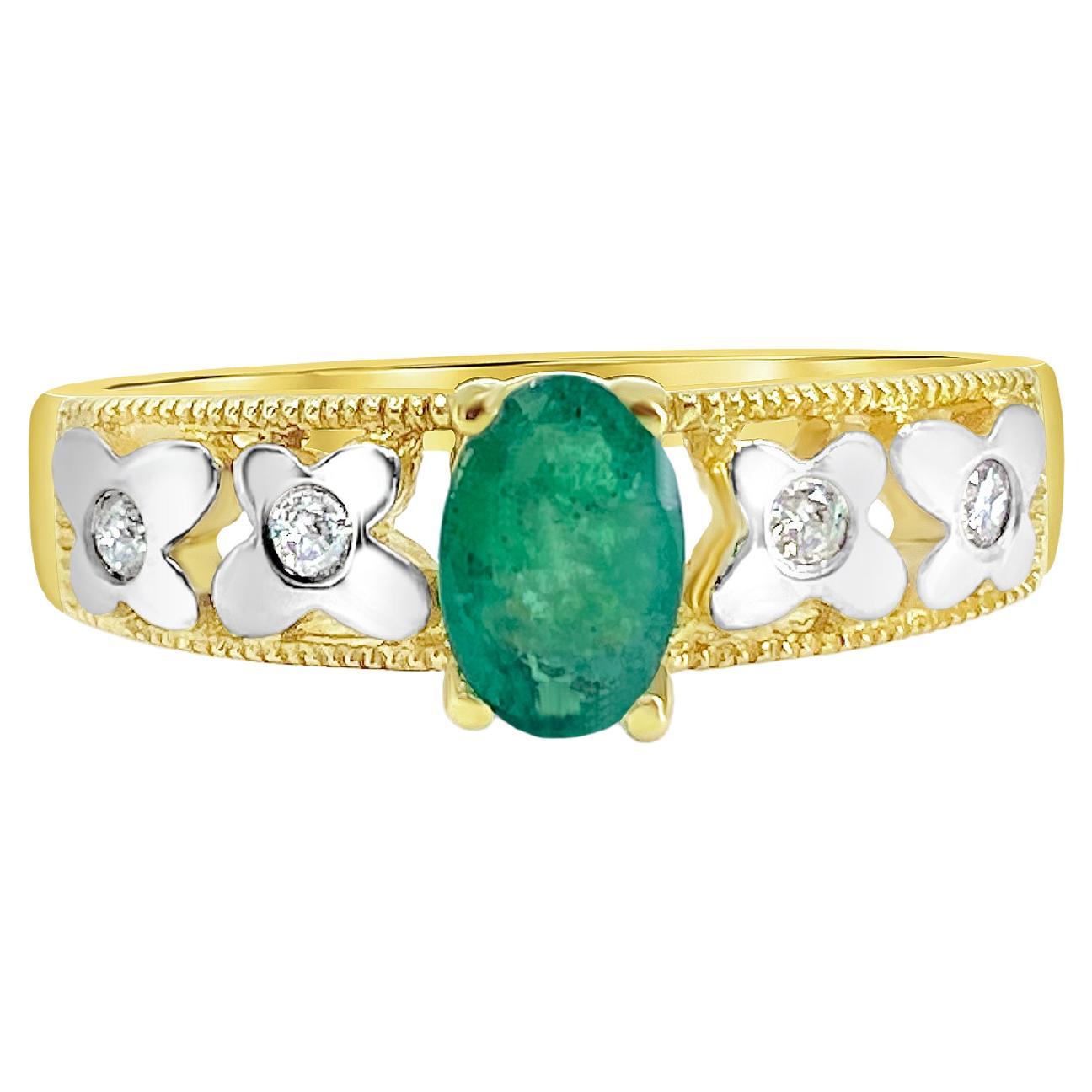 2.55 CT Emerald Diamond Cocktail Ring For Her For Sale