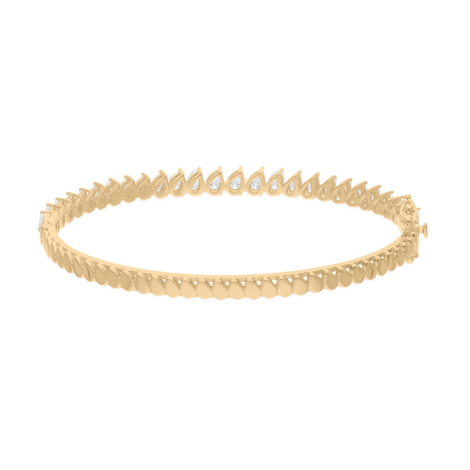 2.55 Ct Real SI/H Pear Diamond Bangle 18K Yellow Gold Bracelet Fine Jewelry Gift In New Condition For Sale In Diera, Dubai