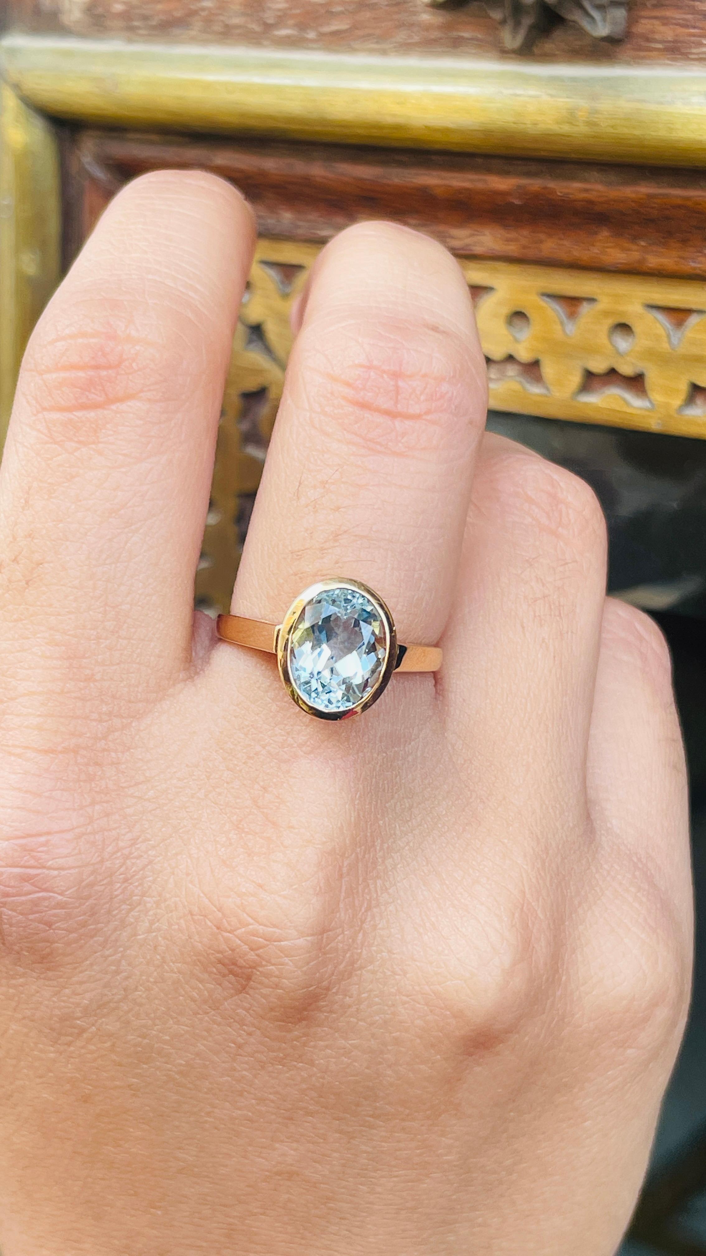 For Sale:  2.55 CTW Aquamarine Solitaire Ring for Women in 18k Solid Yellow Gold 2