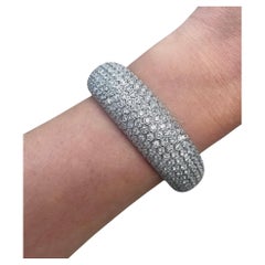 Bracciale Bangle con diamanti da 25.50 carati