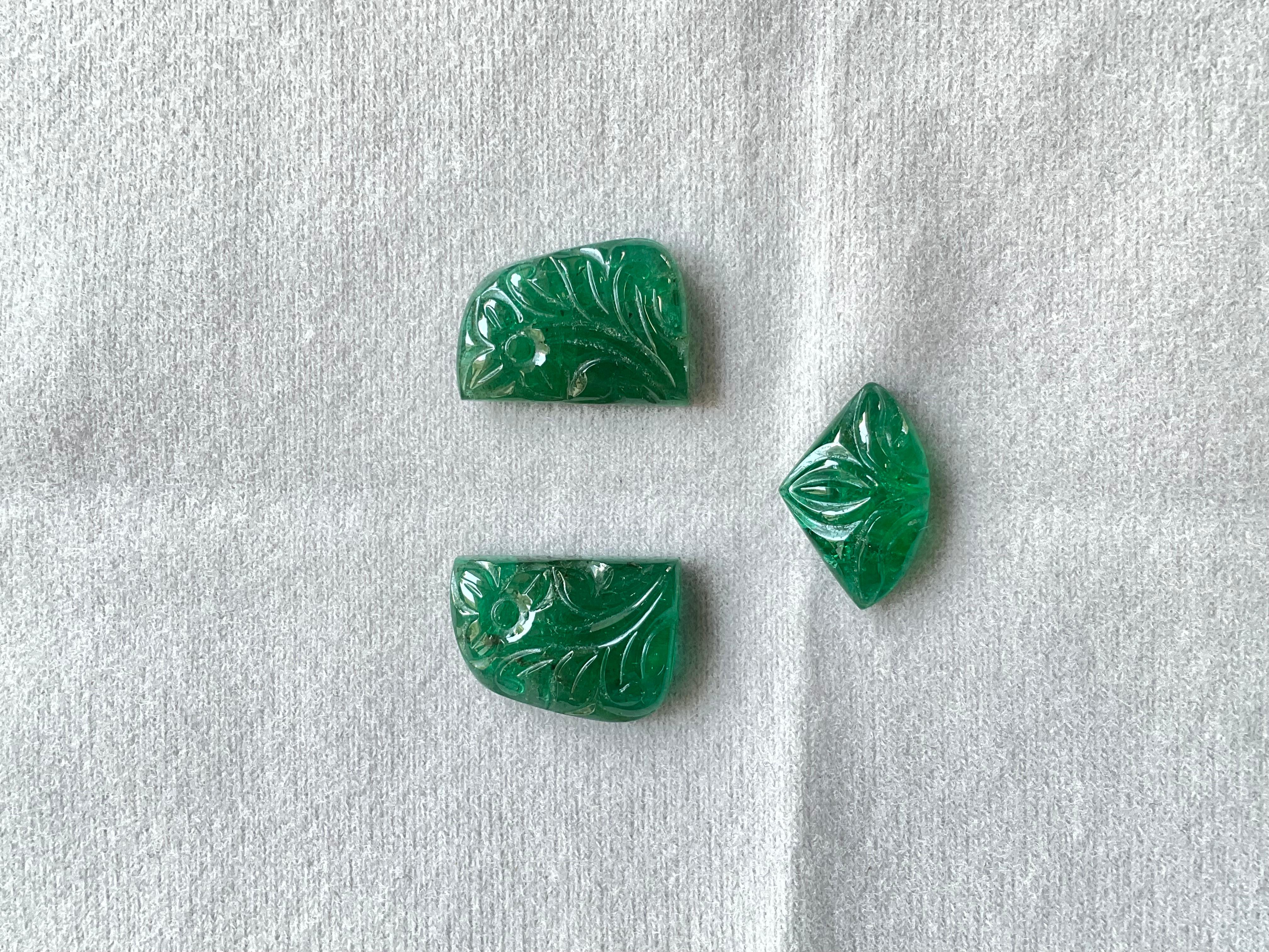Women's or Men's 25.53 Carats Zambian Emerald 3 Pieces Carved For Jewelry Natural Gemstone For Sale