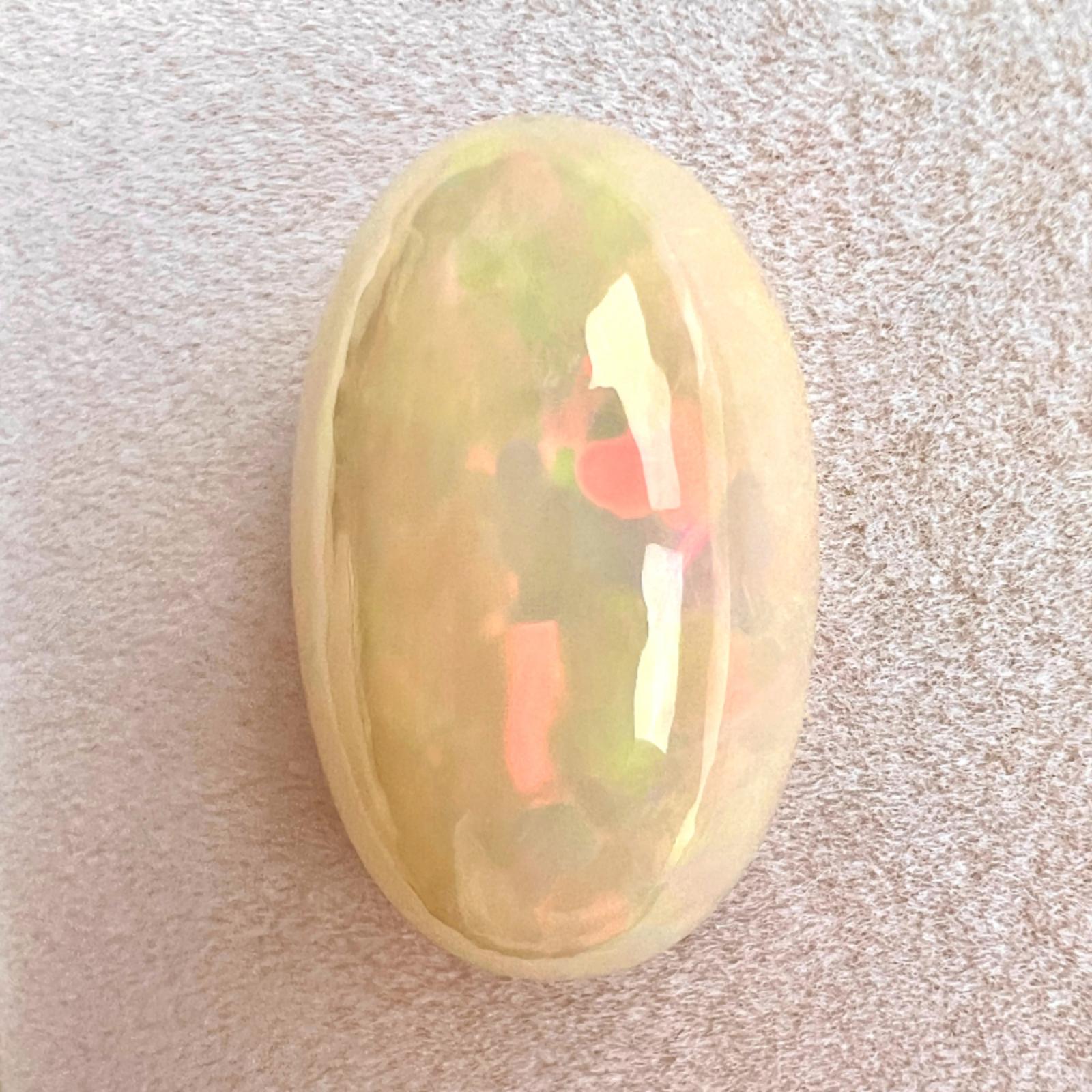 25,57ct Natürlicher weißer Kristall Opal Oval Cabochon Edelstein 26,8x17mm Lose Edelstein für Damen oder Herren im Angebot