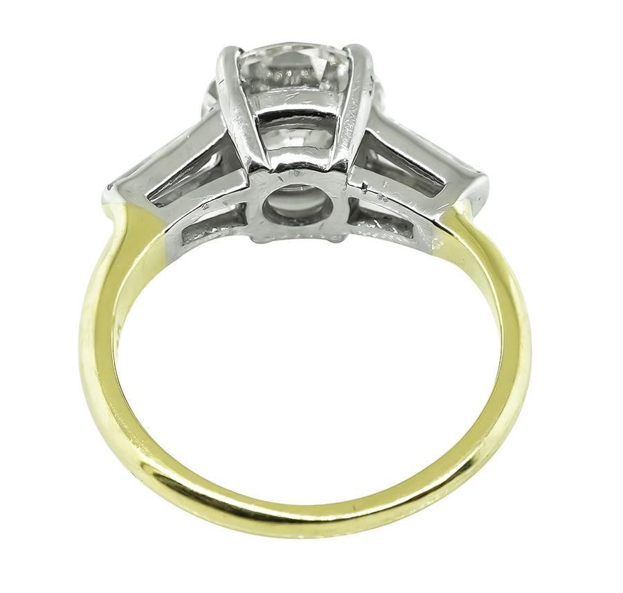 Round Cut 2.55ct Diamond Yellow and White Gold Engagement Ring For Sale