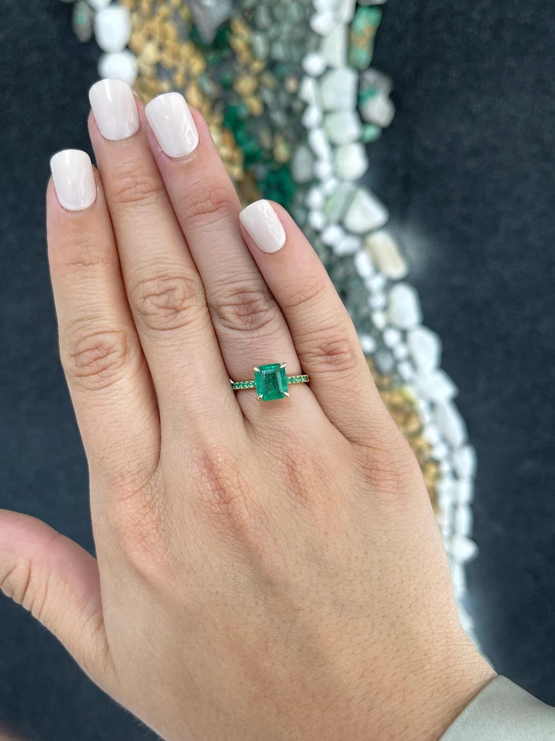 2.55tcw 14K Lush Vivid Green Emerald Cut Emerald & Round Emerald Accent Ring For Sale 2