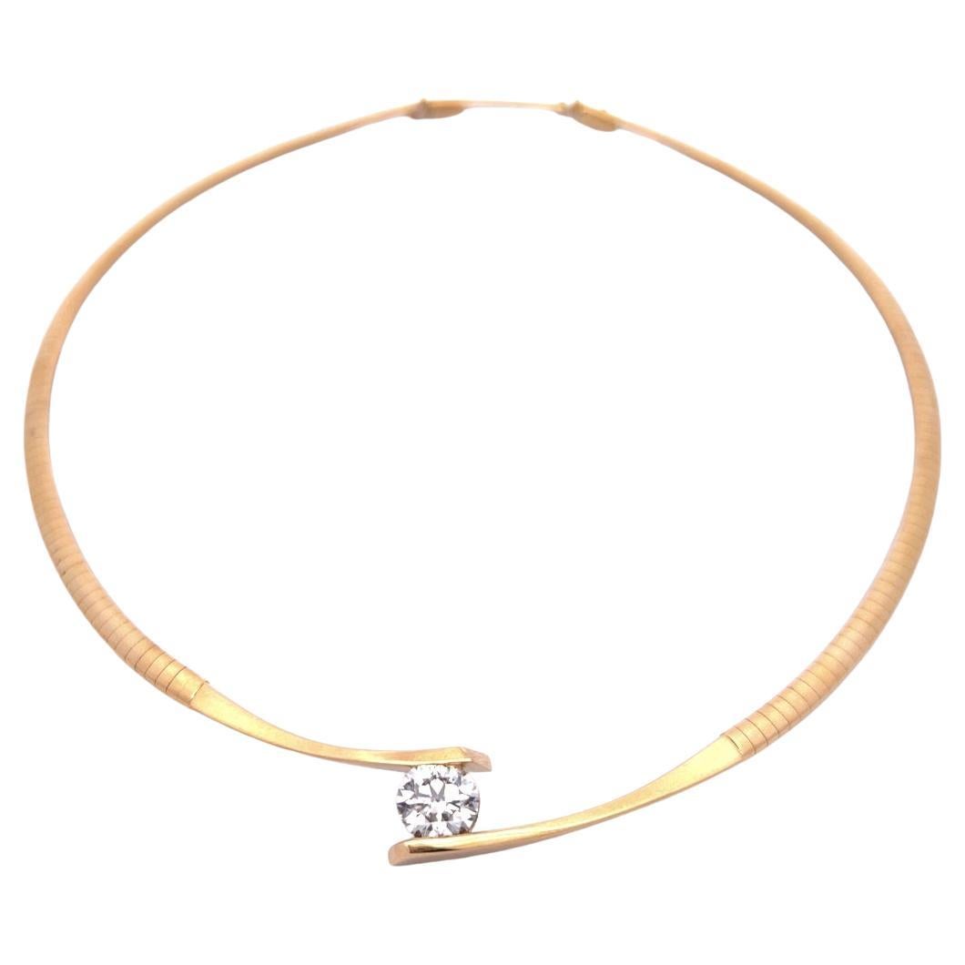 Collier à maillons oméga en or jaune 18 carats et diamants de 2,56 carats