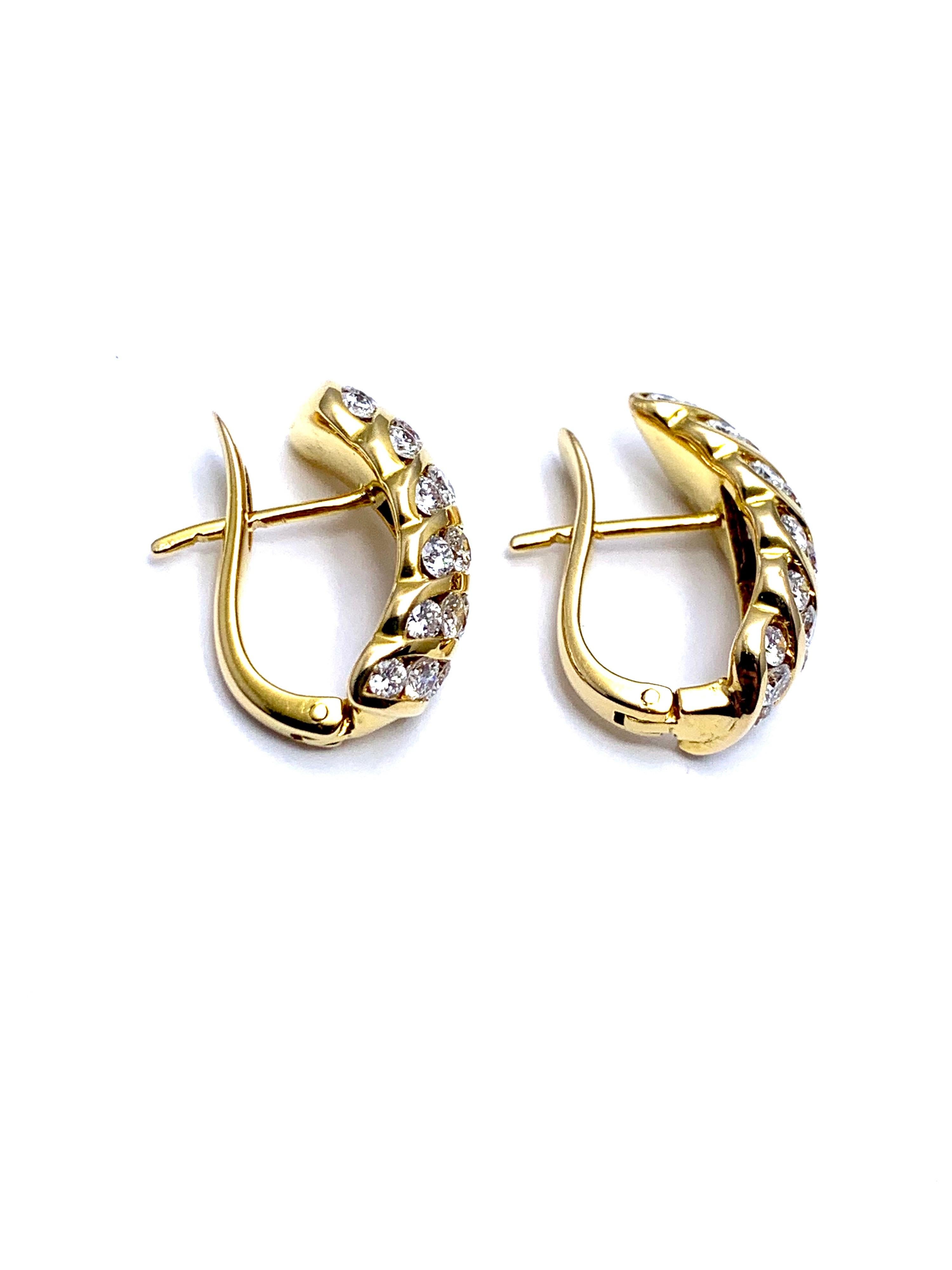 Modern 2.56 Carat Round Brilliant Diamond and 18 Karat Yellow Gold Semi Hoop Earrings