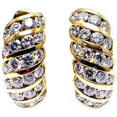 2.56 Carat Round Brilliant Diamond and 18 Karat Yellow Gold Semi Hoop Earrings