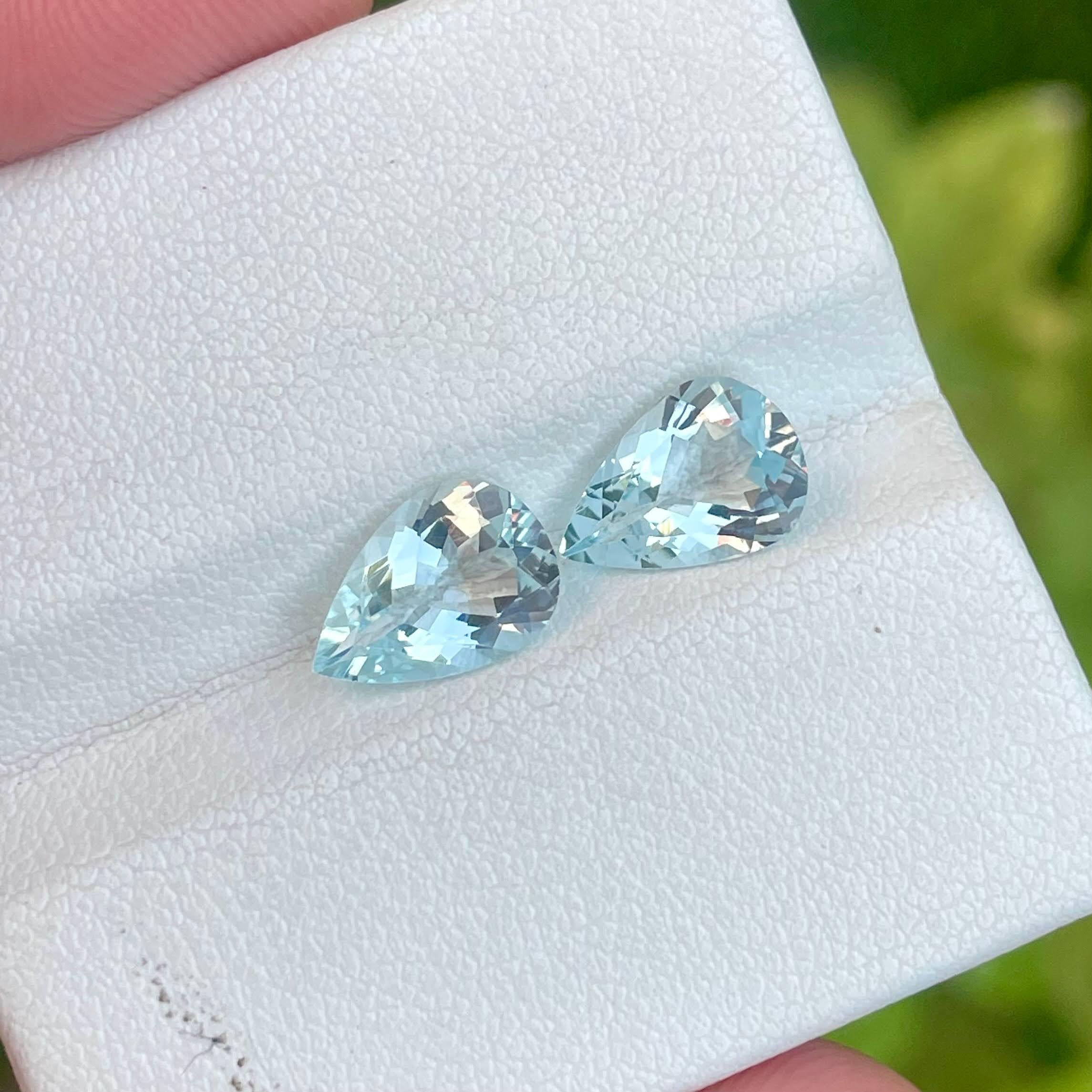 Weight 2.65 carats 
Dimensions 10.0x7.0x3.8 mm
Treatment none 
Origin Nigeria 
Clarity eye clean 
Shape pear 
Cut Pear 




Crafted from the finest Nigerian gemstone mines, this stunning pair of Light Blue Aquamarines each weighs 2.56 carats and