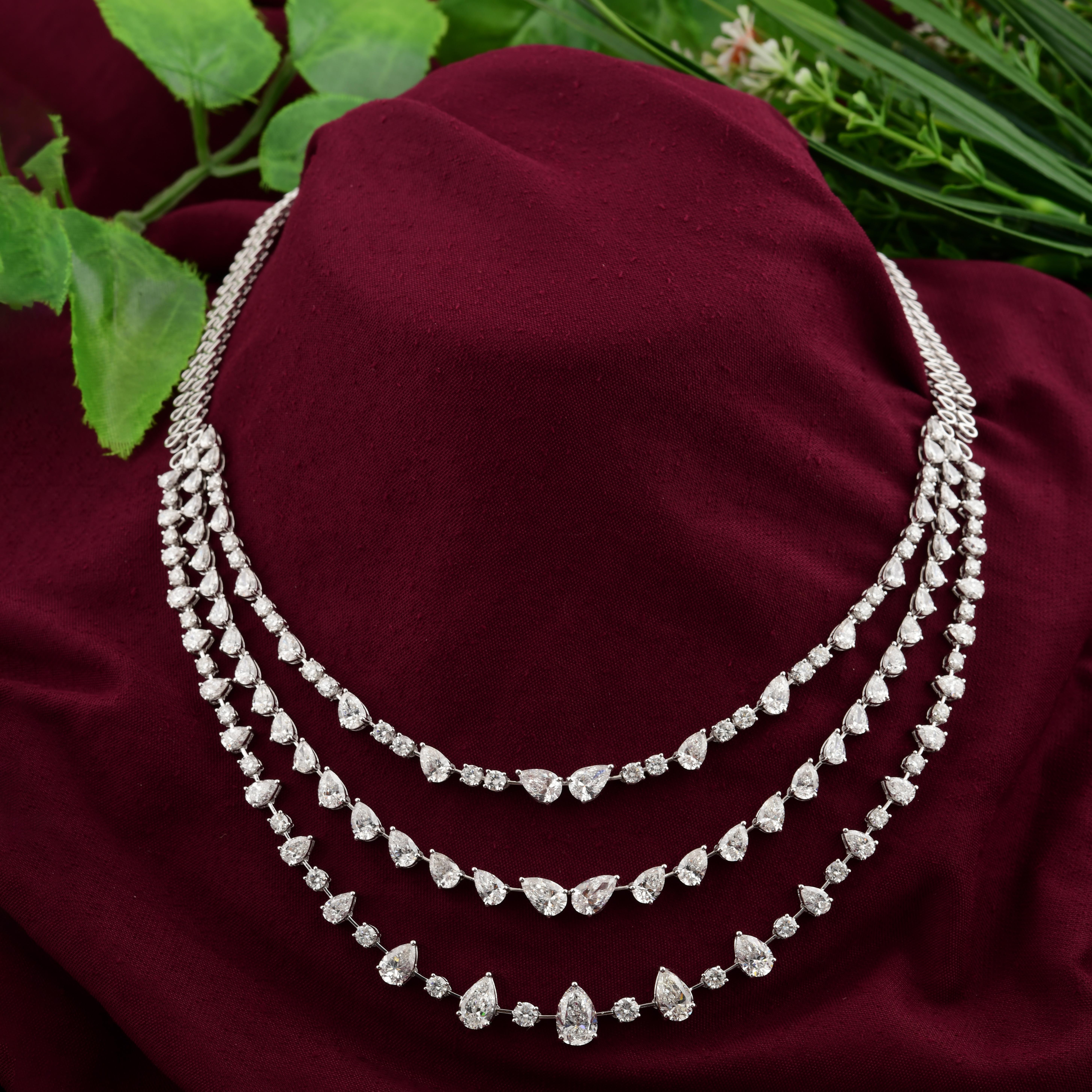 25,67 Karat Dreireihige Diamant-Halskette mit Birne und rundem Brillantschliff 14K Weißgold im Zustand „Neu“ im Angebot in Diera, Dubai