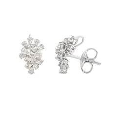 2,56 Karat, Diamant-Ohrstecker im „Hydrangea Blossom“-Design mit mehrreihigem Birnenschliff, 18-karätiges Gold