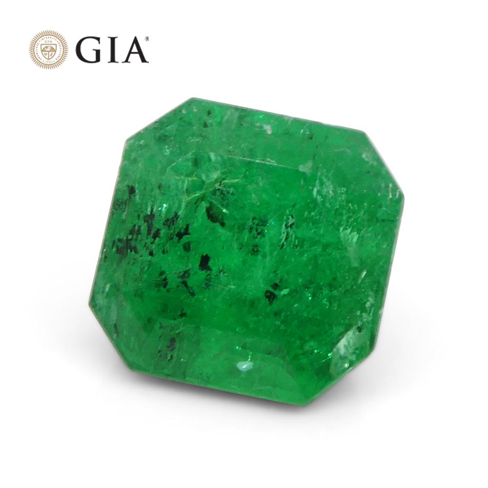 2.56ct Octagonal/Emerald Green Emerald GIA Certified Colombia   For Sale 7