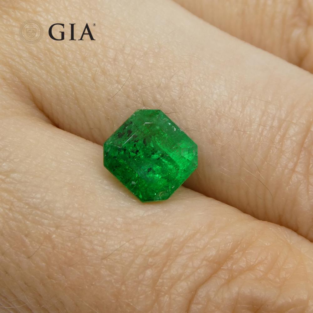 2.56ct Octagonal/Emerald Green Emerald GIA Certified Colombia   For Sale 9