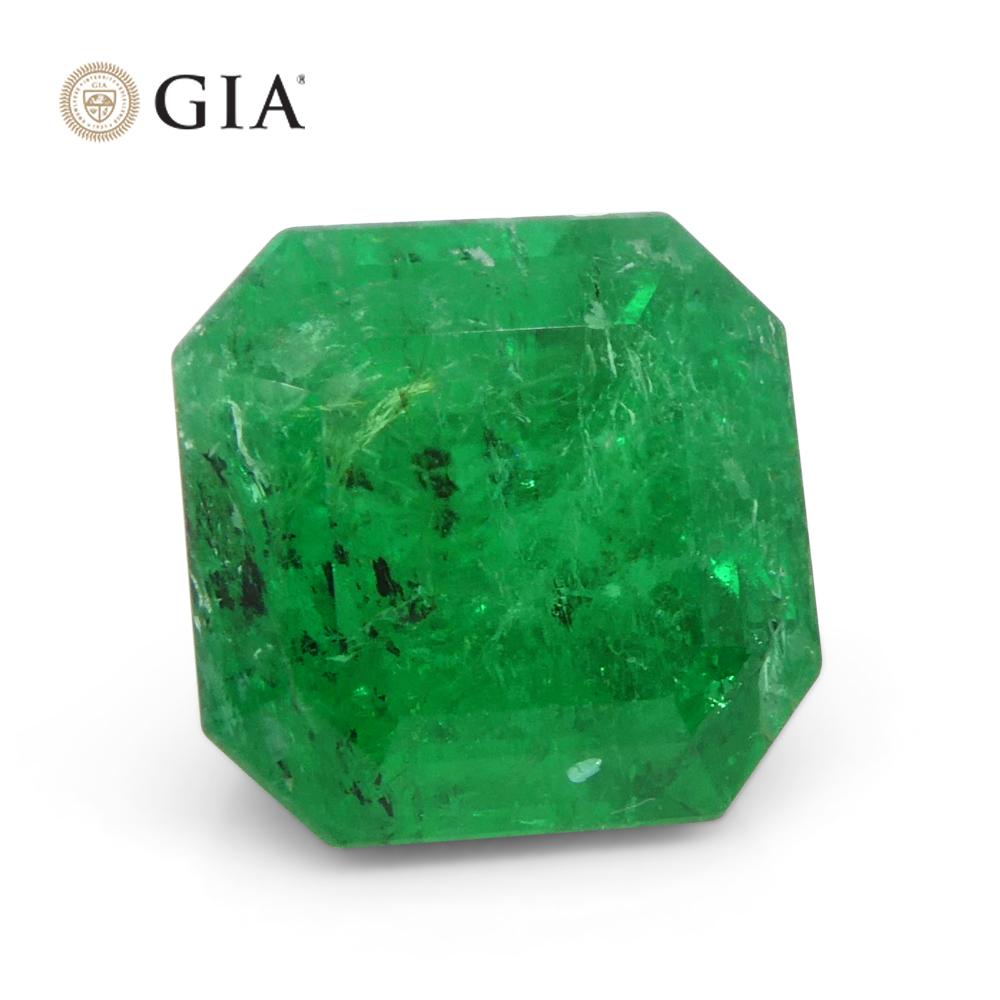 2.56ct Octagonal/Emerald Green Emerald GIA Certified Colombia   For Sale 2