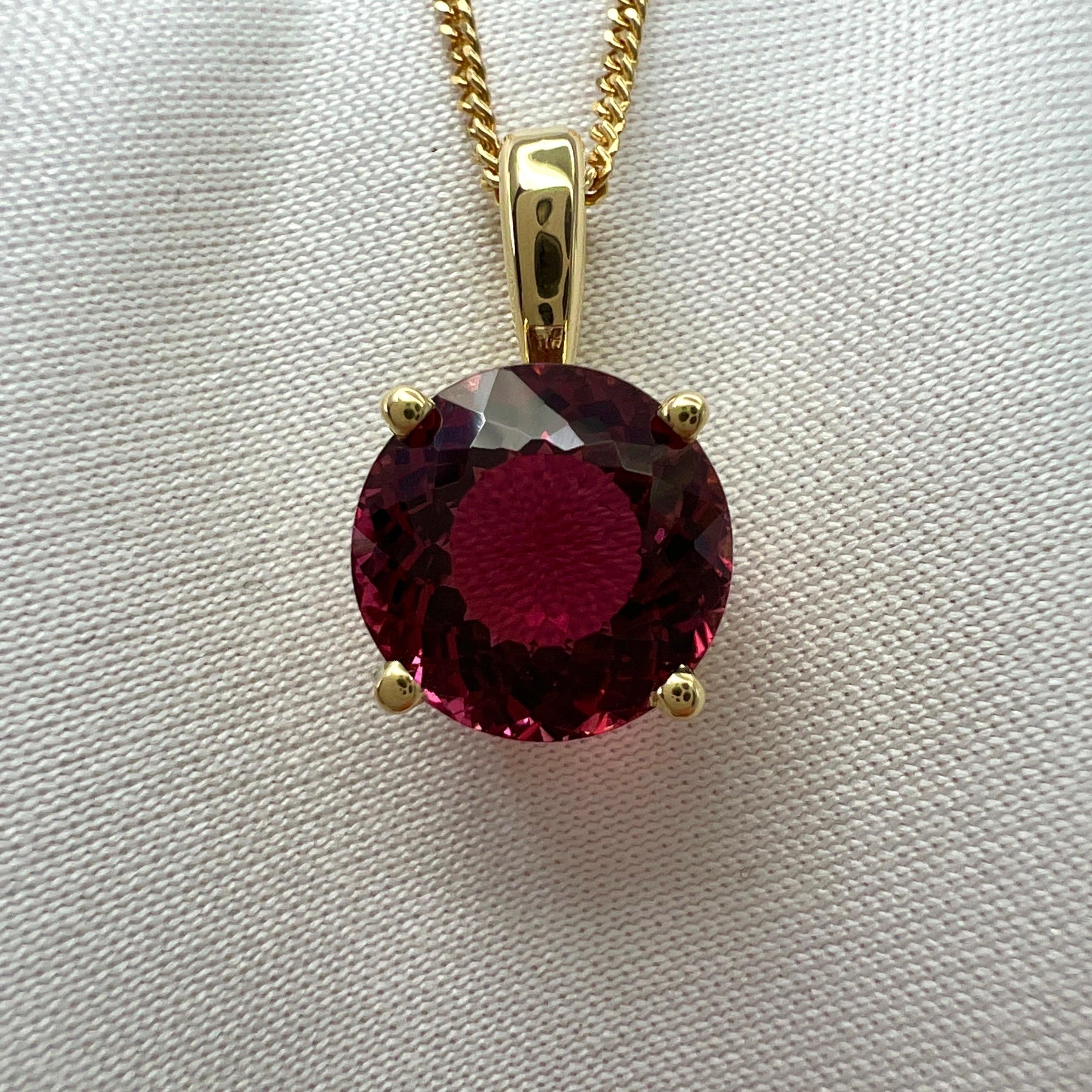 2.56ct Rubellite Tourmaline Pink Orange Fancy Round Cut 18k Yellow Gold Pendant For Sale 2