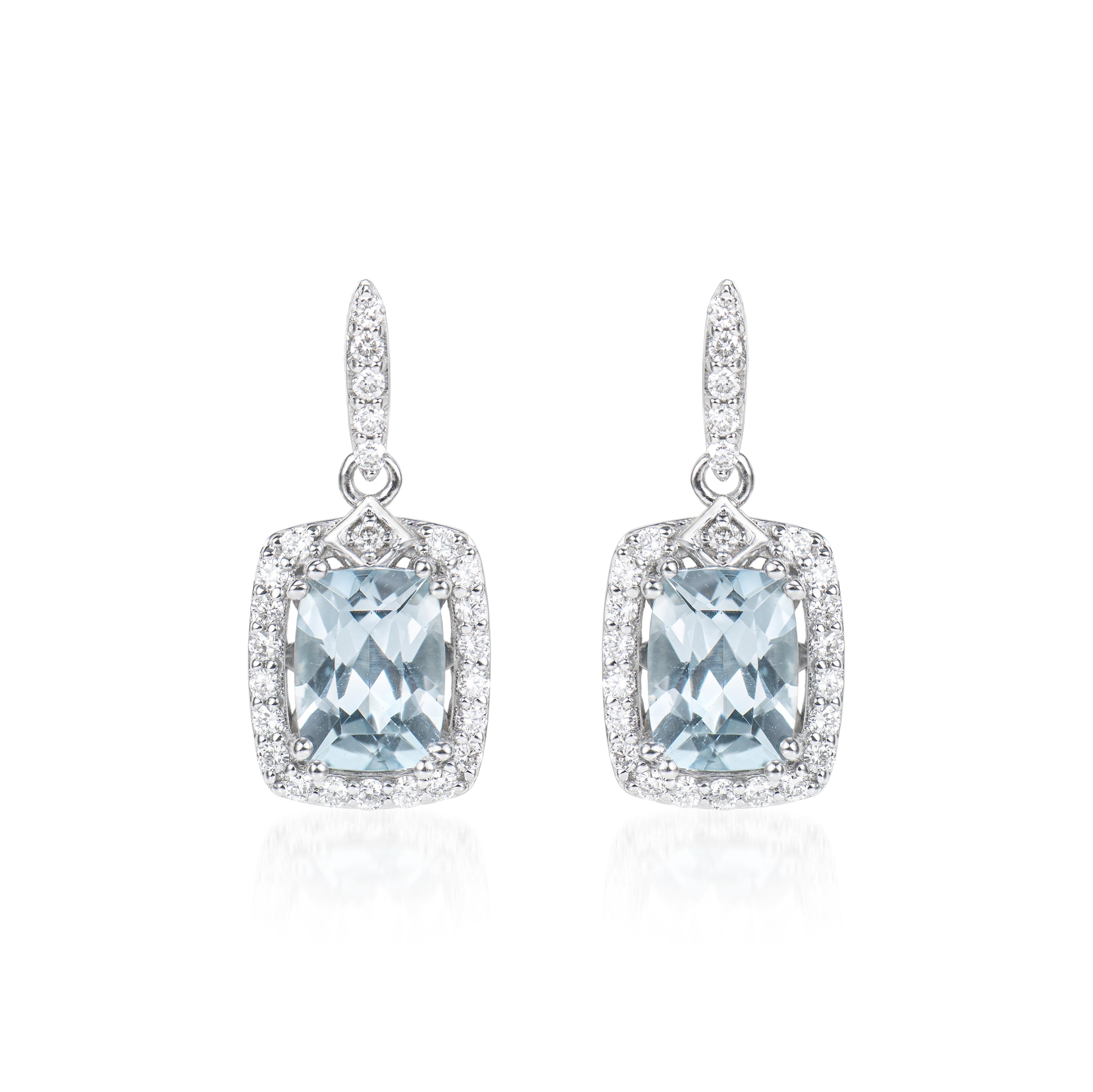 Contemporary 2.57 Carat Aquamarine Drop Earrings in 18 Karat White Gold with White Diamond For Sale