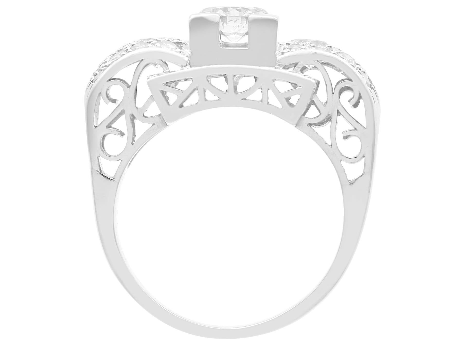 Women's or Men's 2.57 Carat Diamond Platinum Ring - Art Deco - Antique Circa 1930 For Sale