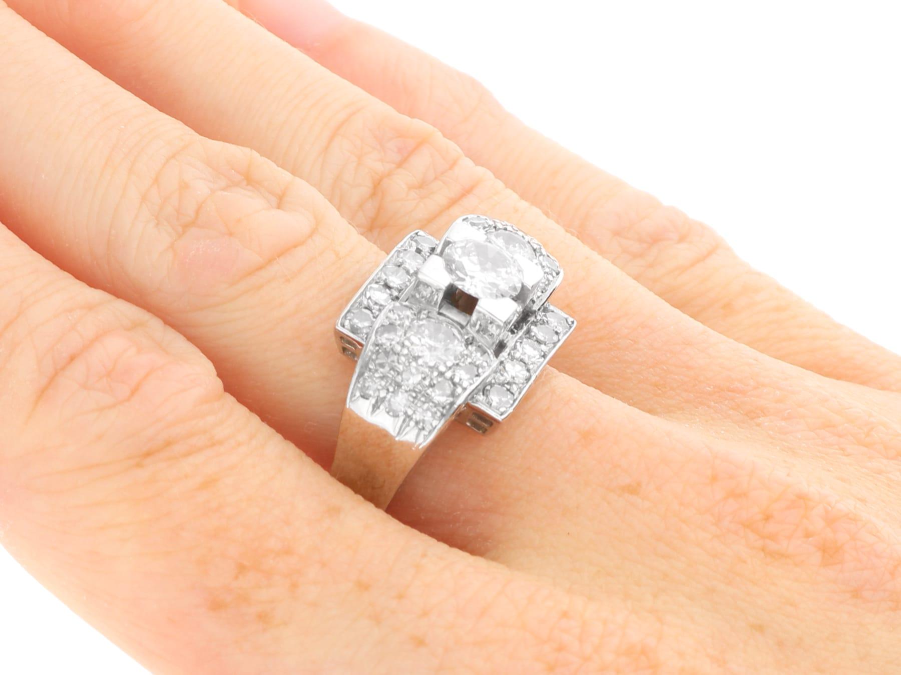 2.57 Carat Diamond Platinum Ring - Art Deco - Antique Circa 1930 For Sale 2