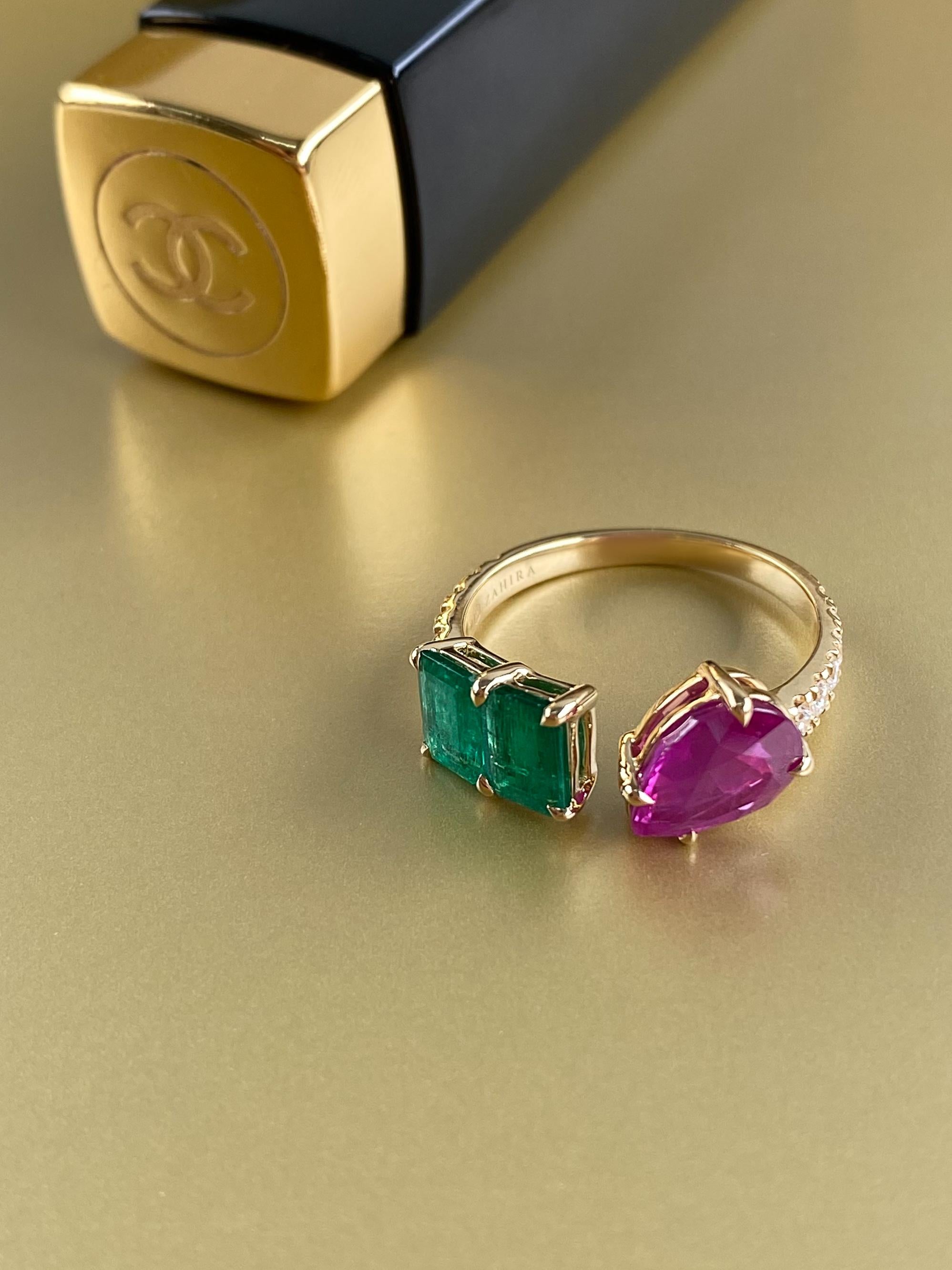 2,57 Karat rosa birnenförmiger Rubin und Smaragd Ring in Diamantband und 18k Gold  im Angebot 2