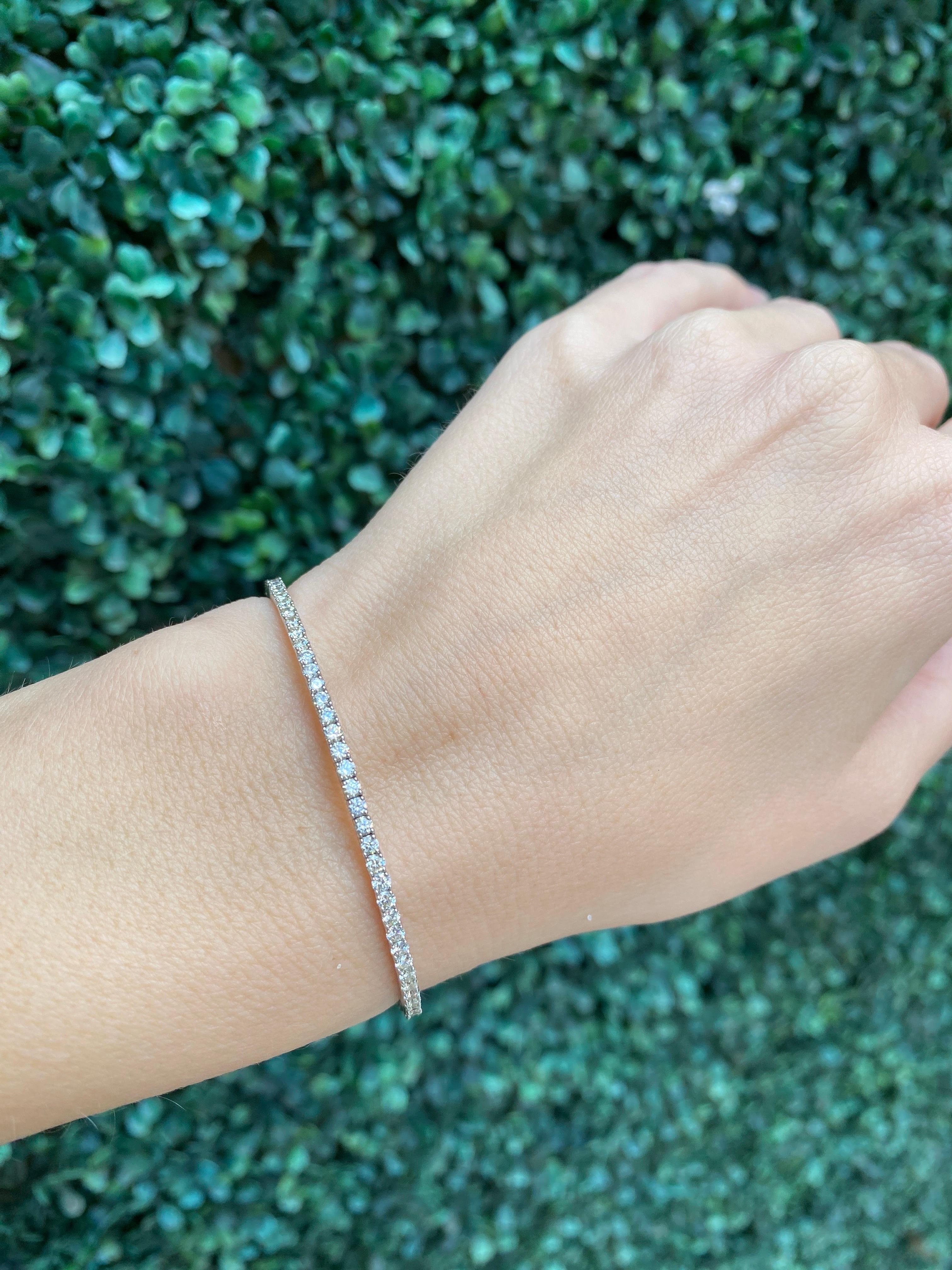2.57 Carat Total Weight Natural Diamond 14k White Gold Flexible Bangle Bracelet 11