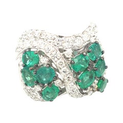 2.57 Carat of Emeralds and 1.48 of Round Diamonds Cocktail White Gold Ring