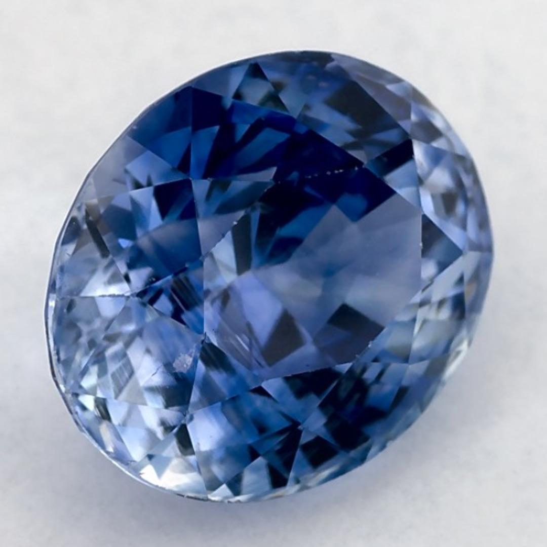 Taglio ovale 2.57 carati di zaffiro blu ovale sfuso in vendita