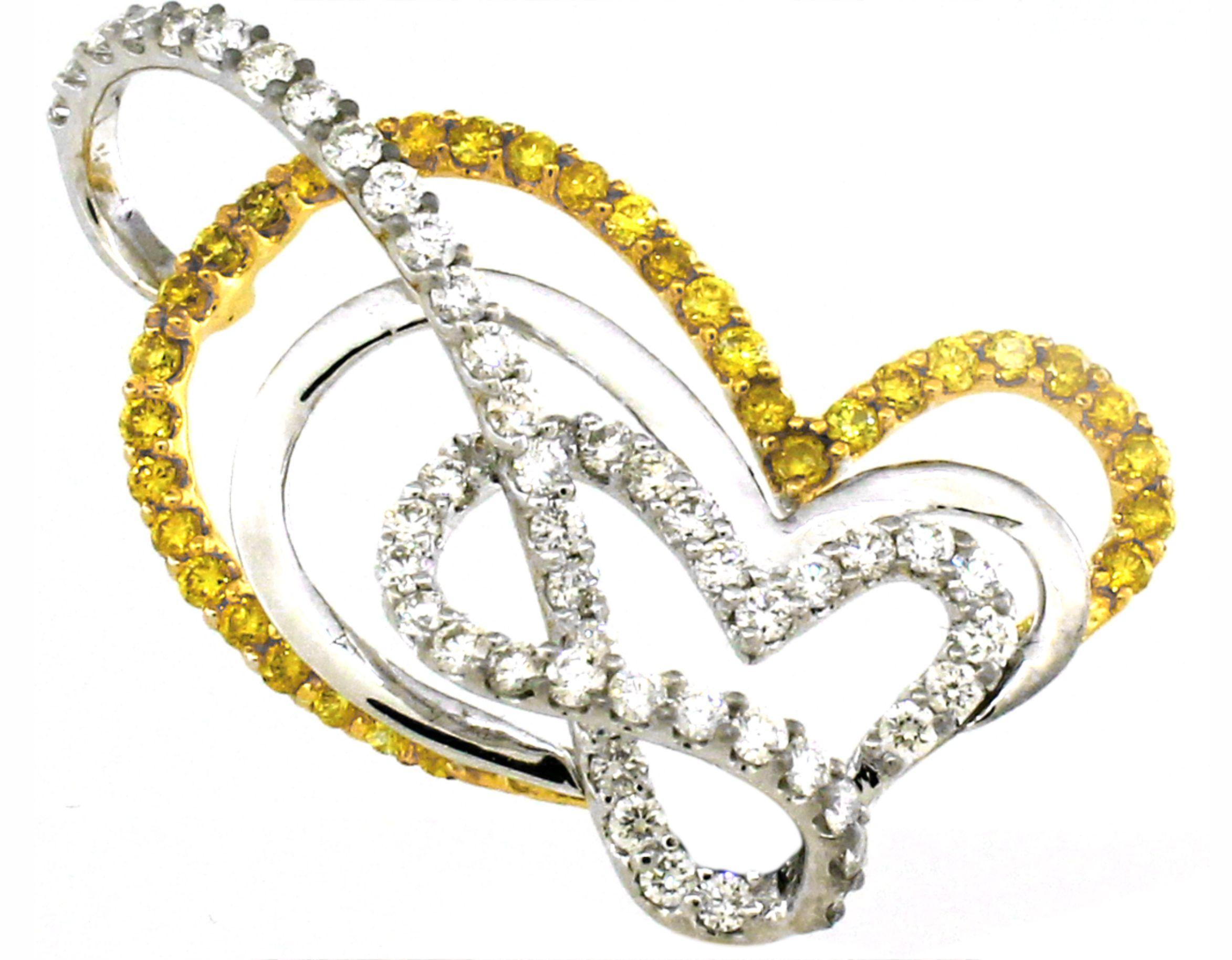 Taglio rotondo 2,57 carati di ciondolo a forma di cuore con diamante in vendita