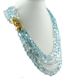 257 g Rock Crystal Multi-Strands Necklace with 18 Karat Yellow Gold Closure