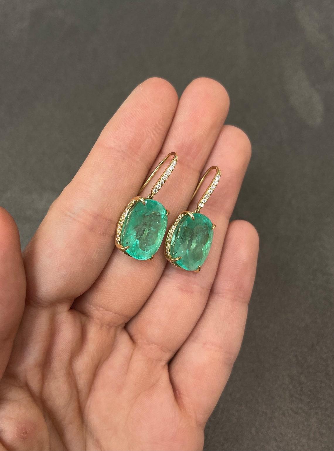 25.70tcw 18K Colombian Emerald-Cushion Cut & Diamond Dangle Earrings For Sale 2