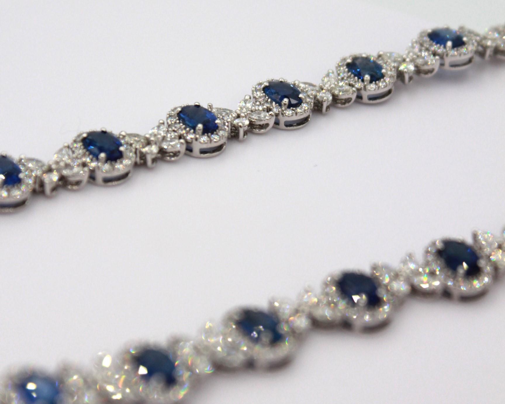 25,73 Karat Ceylon Saphir-Diamant-Halskette Damen im Angebot