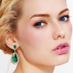 Meghna Jewels 25.74 Carat Emerald 14 Karat Gold Diamond Earrings