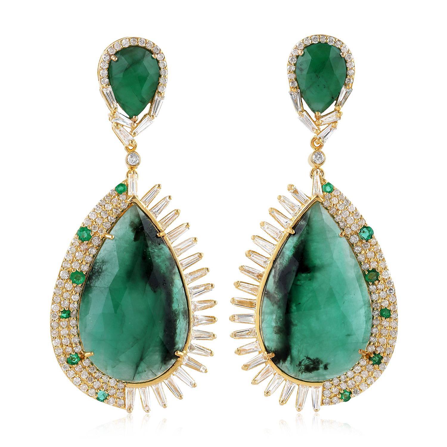 Pear Cut 25.74 Carat Emerald 18 Karat Gold Diamond Earrings For Sale