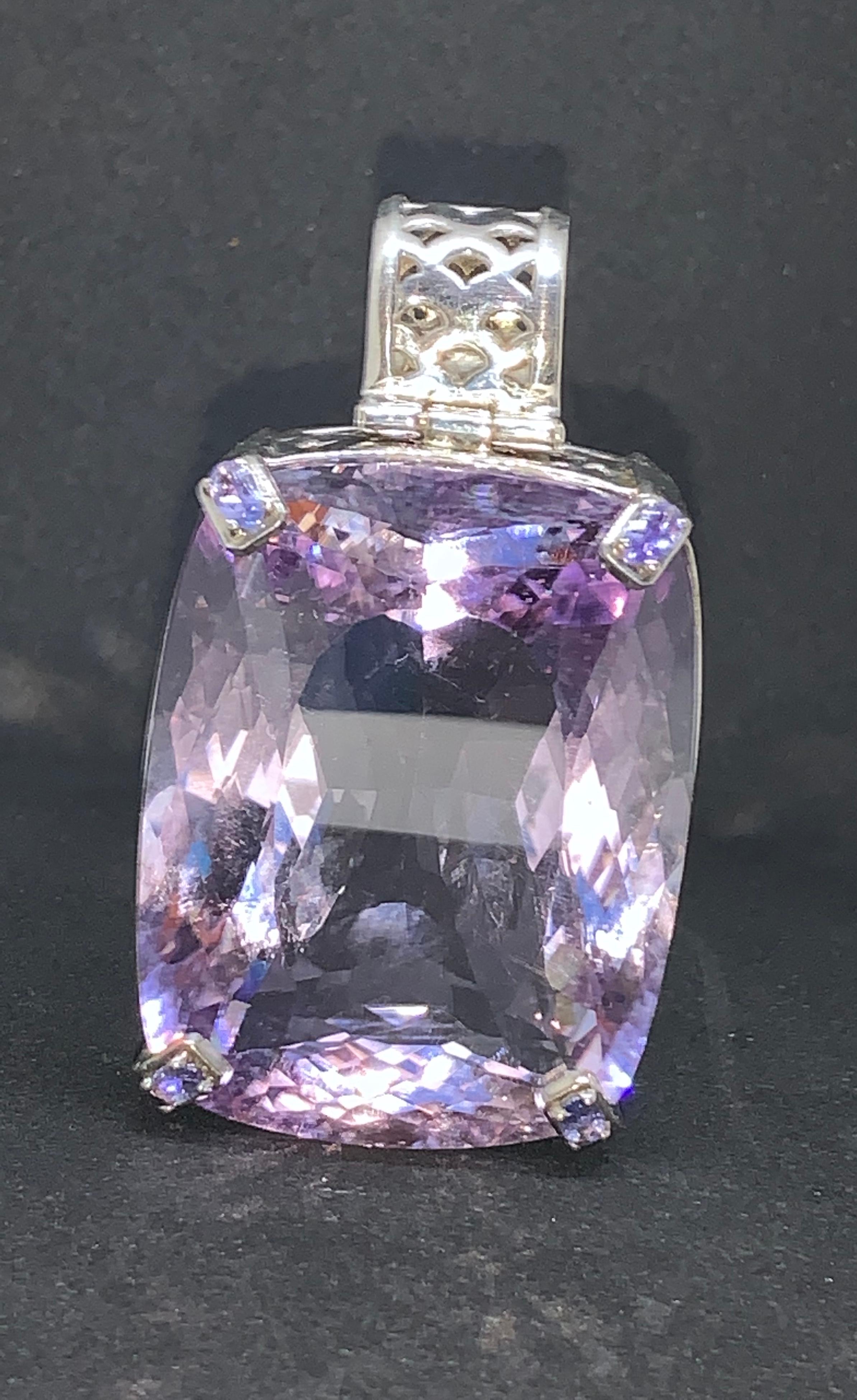Women's 257.55 Carat Natural Brazilian Amethyst with Tanzanite Pendant Necklace For Sale
