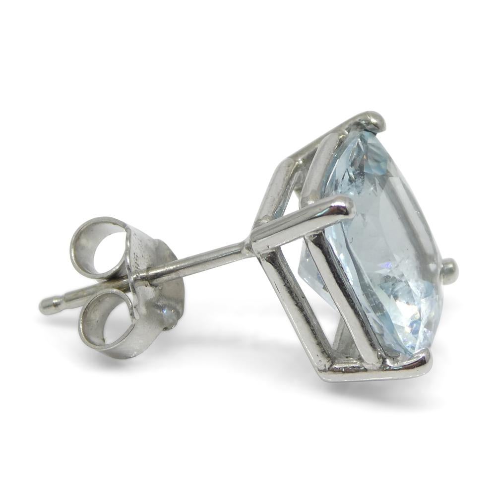 Orecchino singolo in oro bianco 14k con acquamarina blu a cuscino da 2,57 carati in vendita 4