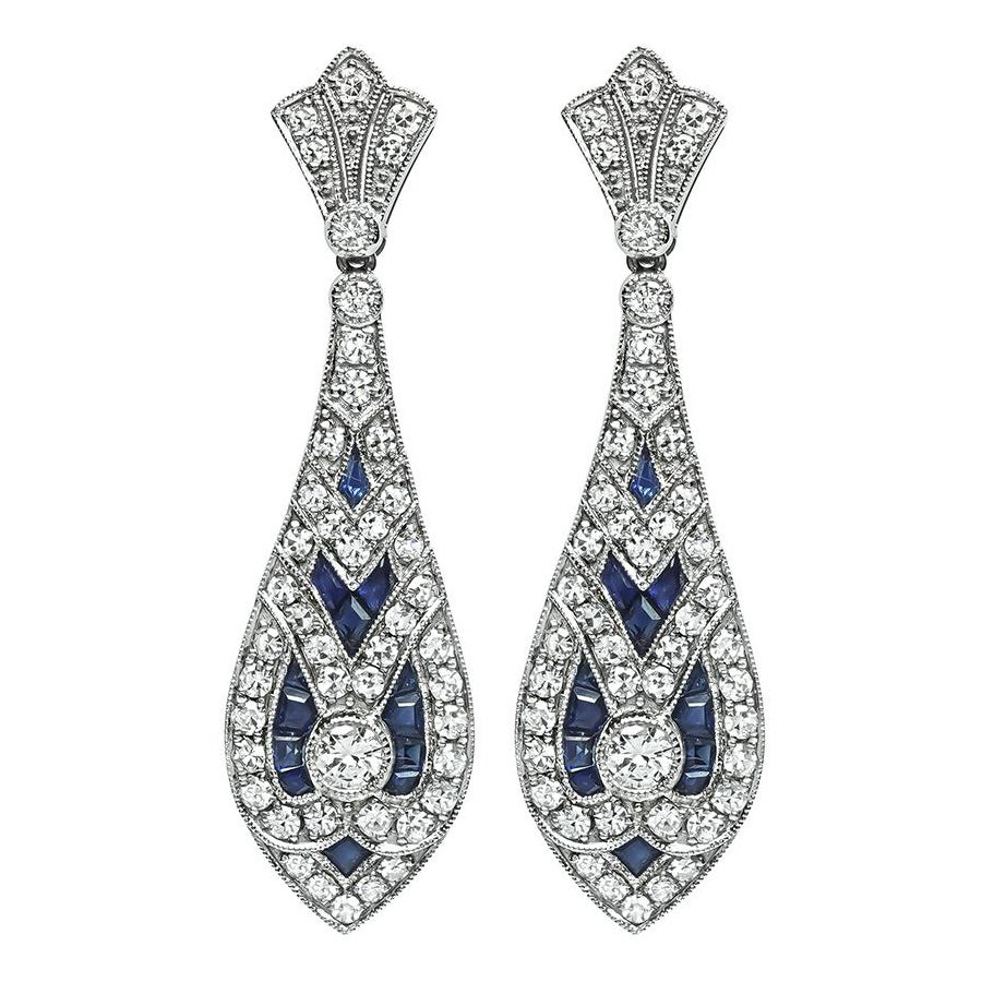Orecchini pendenti con diamante da 2,57 carati e zaffiro da 2,05 carati