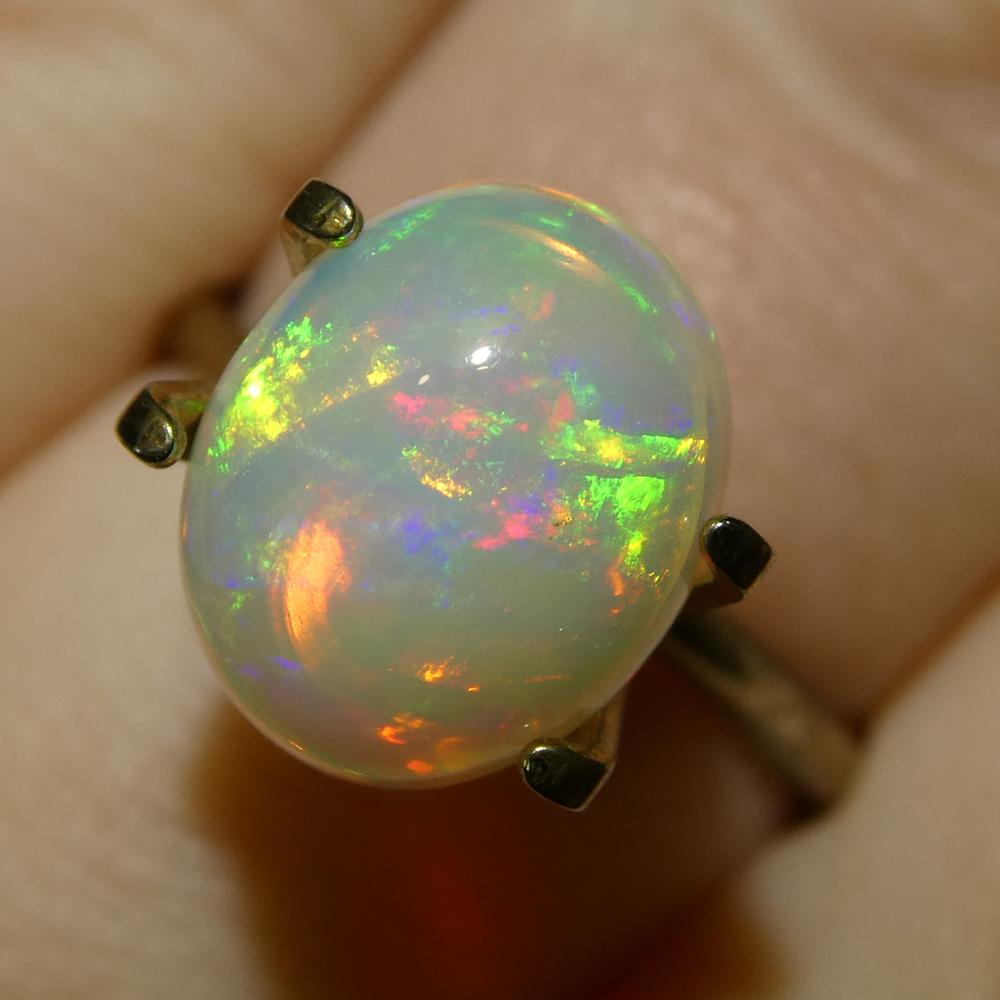 2.57 Karat ovaler Opal aus weißem Cabochon-Kristall aus Äthiopien (Ovalschliff) im Angebot