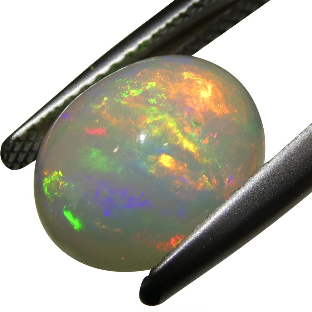 2.57 Karat ovaler Opal aus weißem Cabochon-Kristall aus Äthiopien im Zustand „Neu“ im Angebot in Toronto, Ontario