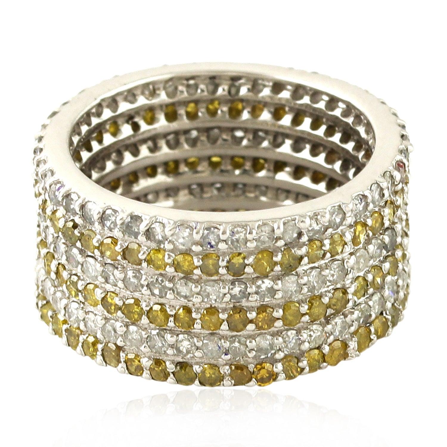 For Sale:  2.58 Carat Diamond 18 Karat Gold Eternity Ring 3