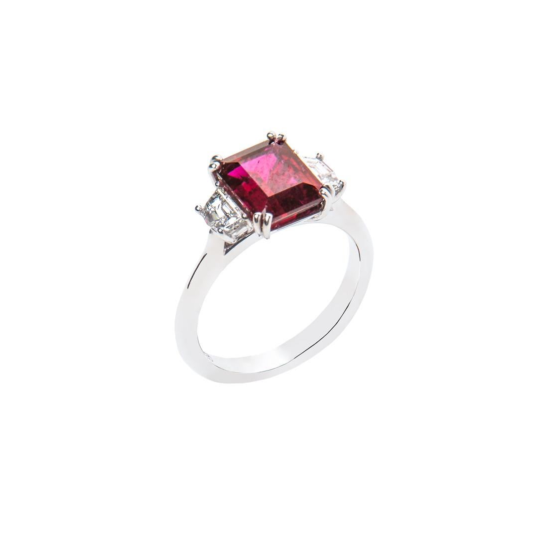 Contemporary 2.58 Carat Red Rubellite Emerald Cut Diamond Three-Stone Ring Natalie Barney