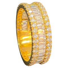 2.58 Carats F/VS1 Round & Baguette Diamonds Half Eternity Band 14K Yellow Gold
