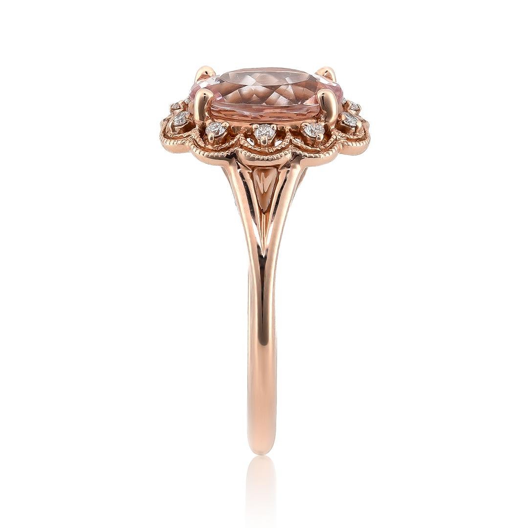 Mixed Cut 2.58 Carats Morganite Diamonds set in 14K Rose Gold Ring For Sale
