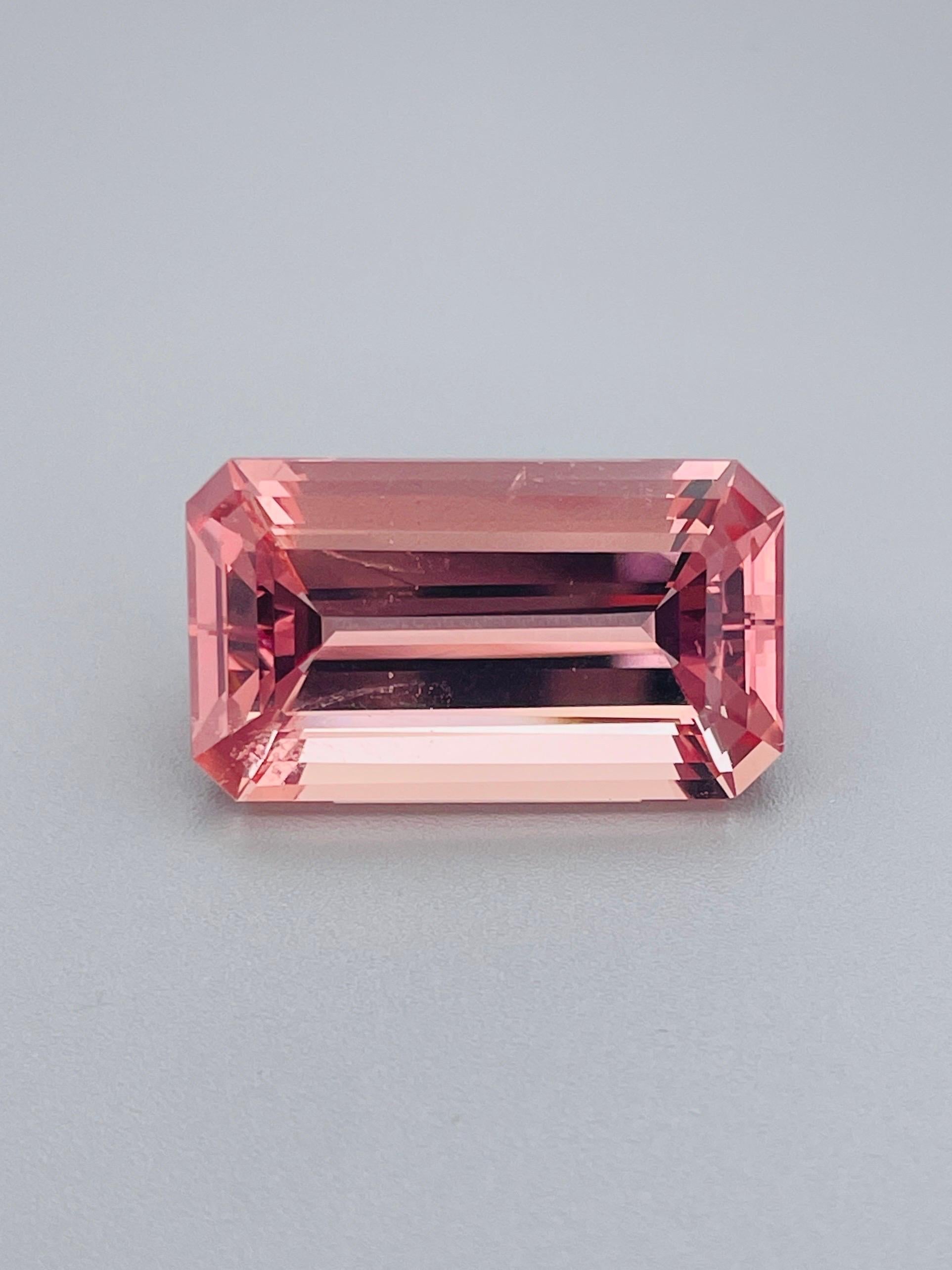 MGA06
Top vivid Pink Morganite Brazil Perfect size Precision cutting By WB Gem
GEM DESCRIPTION:  
Species:   Morganite ( Pink Beryl ) 
Weight:  25.87ct 
Color: Top Vivid Pink 
Cut:   Excellent cutting 
Clarity:  98% Eye Clean 
Origin: Brazil