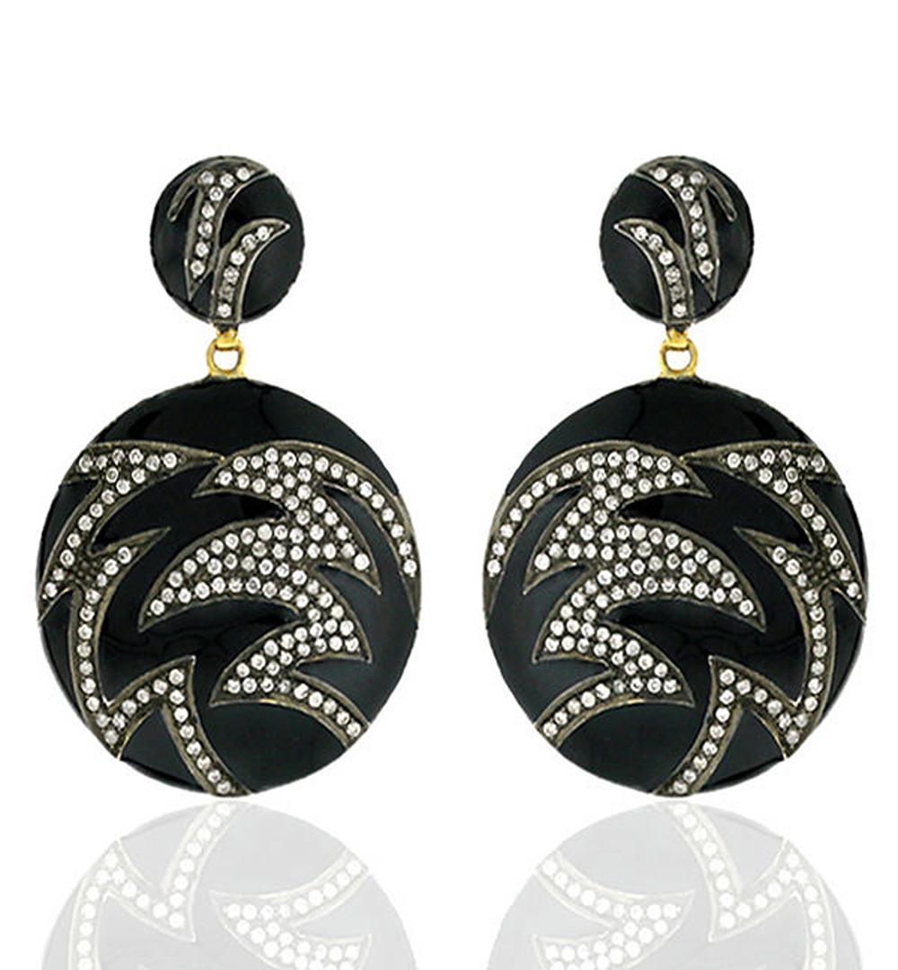 2.58ct Pave Diamond Disc Dangle Earring With Enamel Made In 14k Gold & Silver In New Condition For Sale In New York, NY