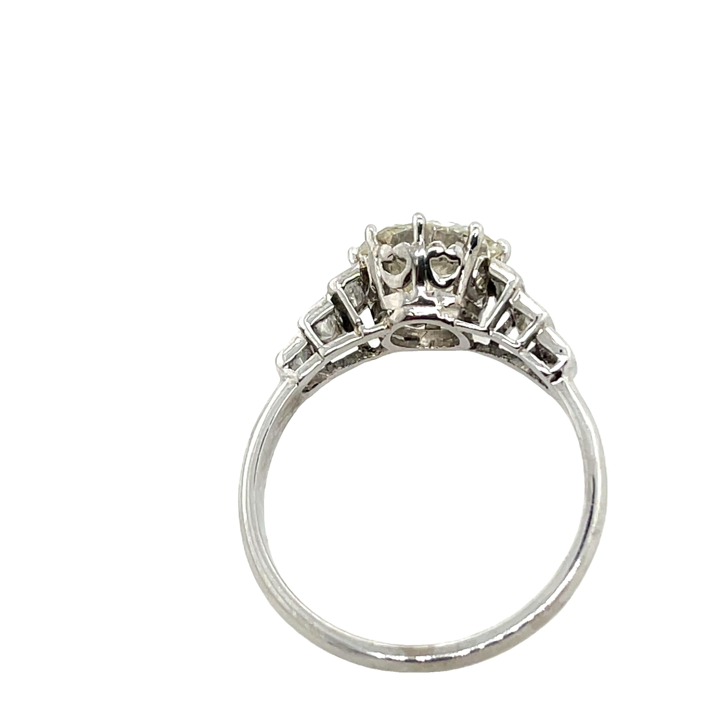 2,58 Karat runder Diamantring mit Brillantschliff K-L/SI3, gefasst in Platin im Zustand „Hervorragend“ im Angebot in London, GB