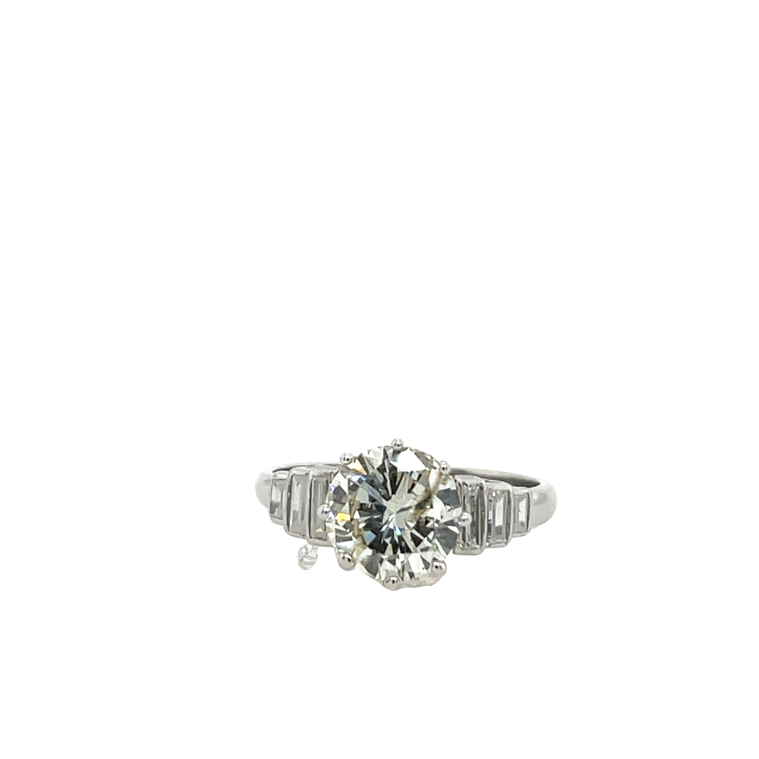 2,58 Karat runder Diamantring mit Brillantschliff K-L/SI3, gefasst in Platin im Angebot 1